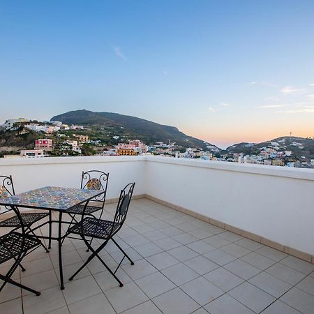 Hotel Torre Dei Borboni Ponza Extérieur photo