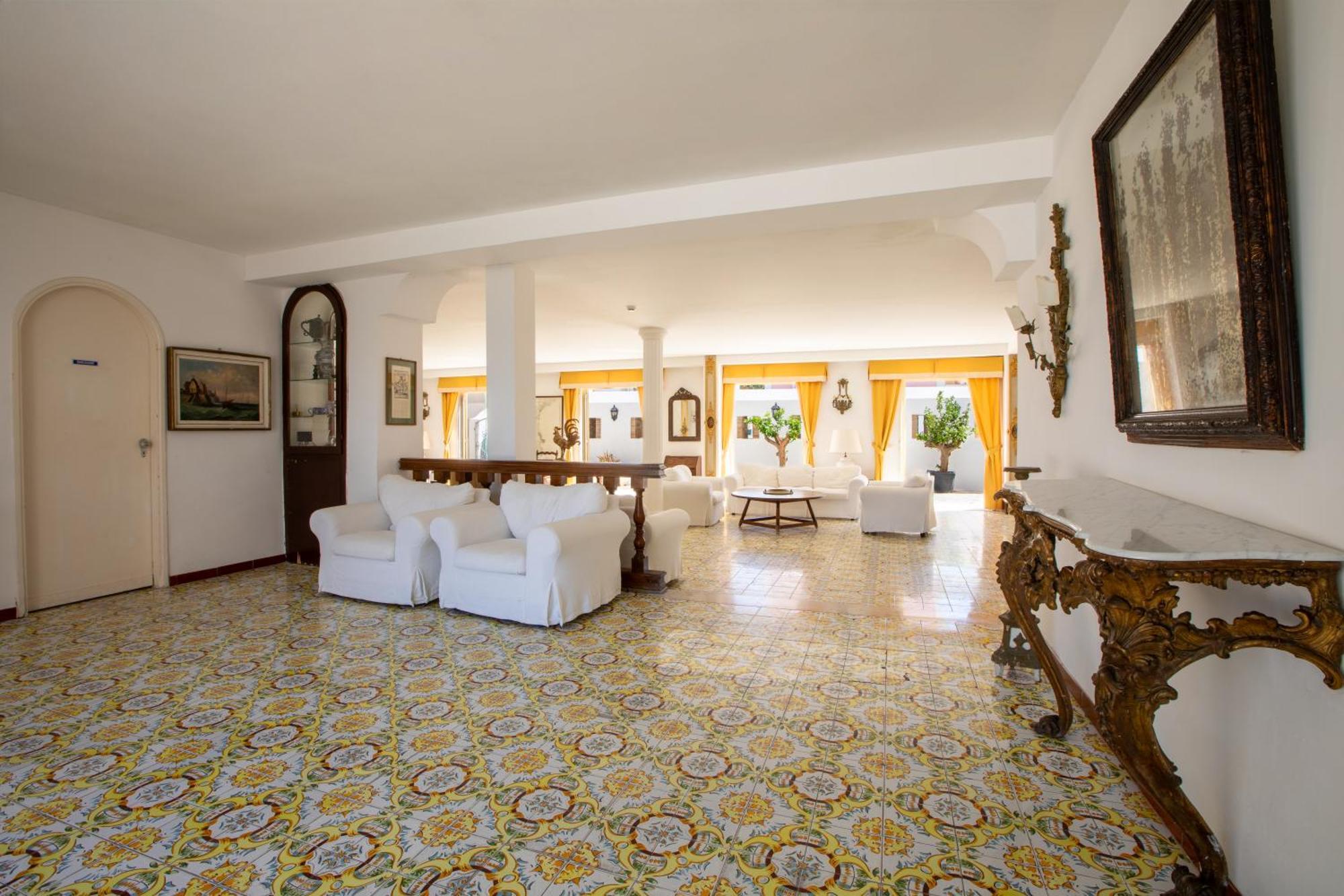 Hotel Torre Dei Borboni Ponza Extérieur photo