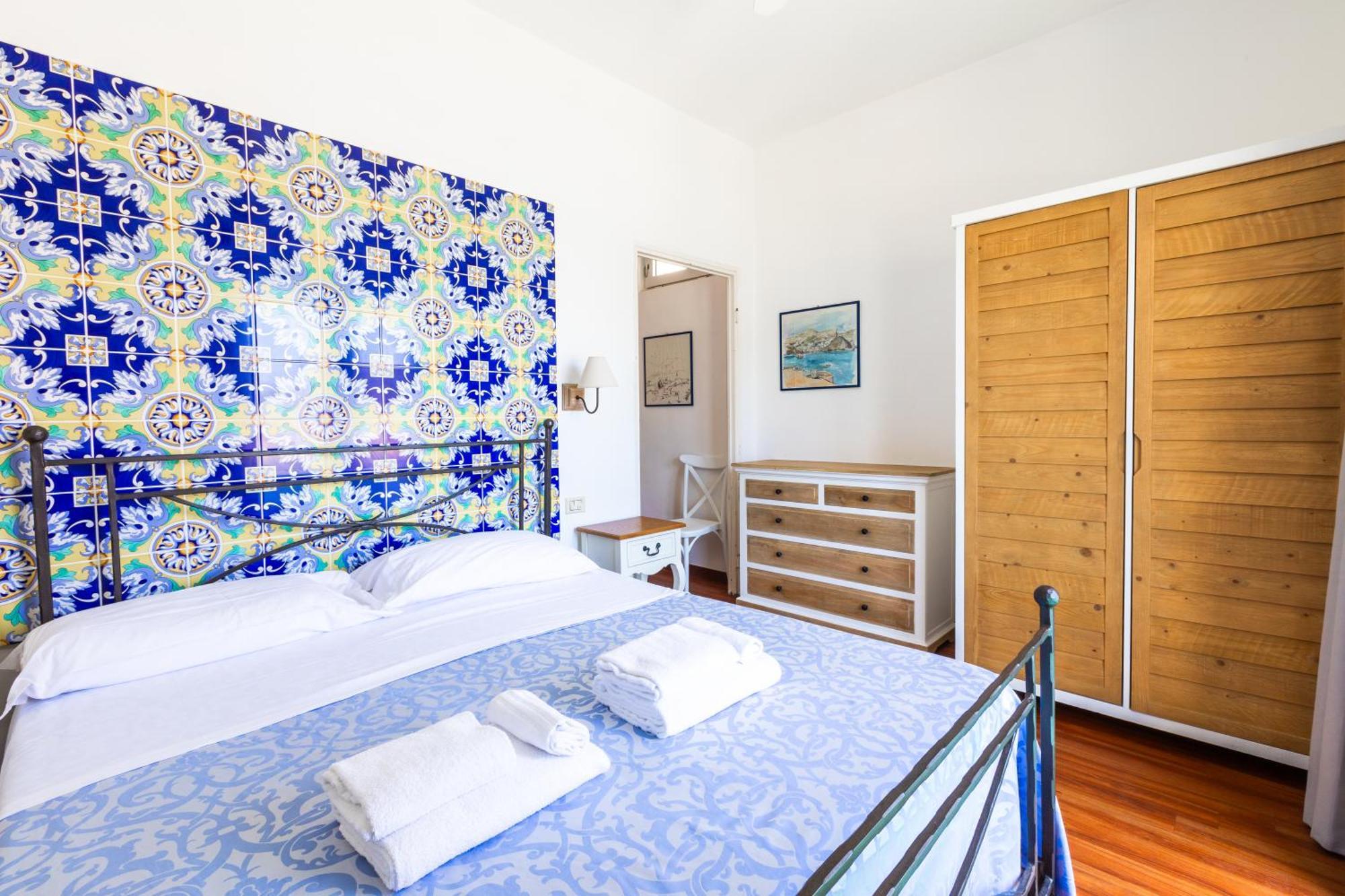 Hotel Torre Dei Borboni Ponza Extérieur photo