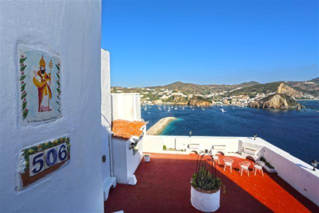 Hotel Torre Dei Borboni Ponza Extérieur photo