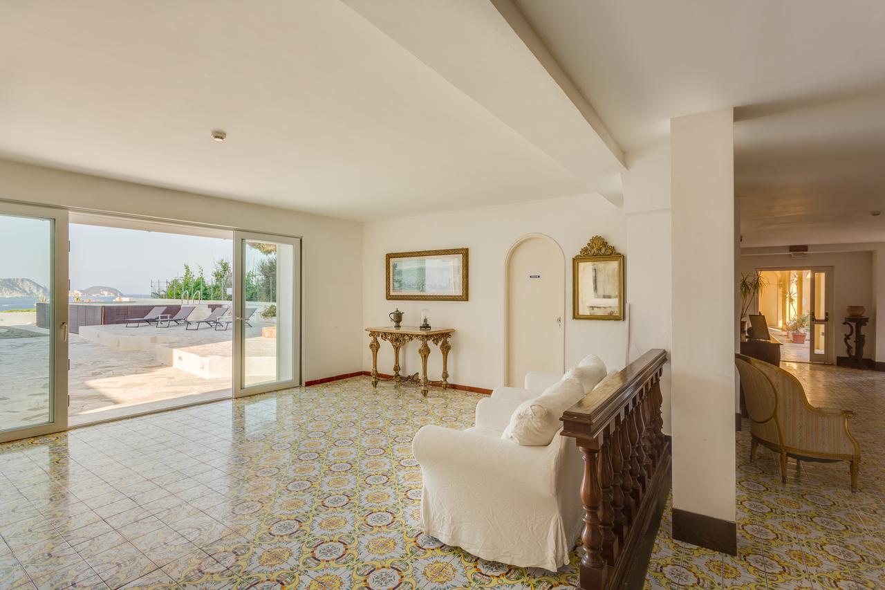 Hotel Torre Dei Borboni Ponza Extérieur photo