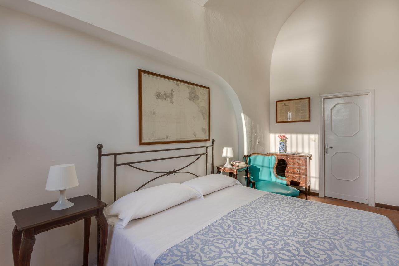 Hotel Torre Dei Borboni Ponza Extérieur photo