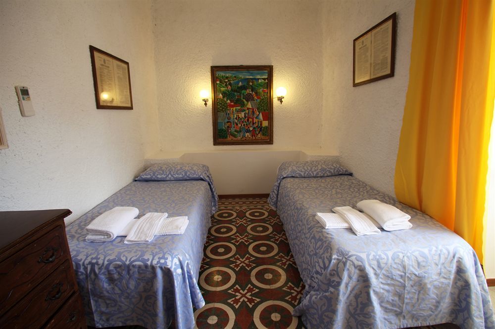 Hotel Torre Dei Borboni Ponza Extérieur photo