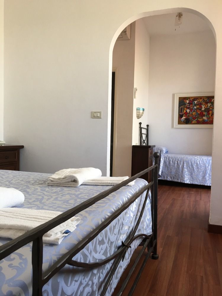 Hotel Torre Dei Borboni Ponza Extérieur photo